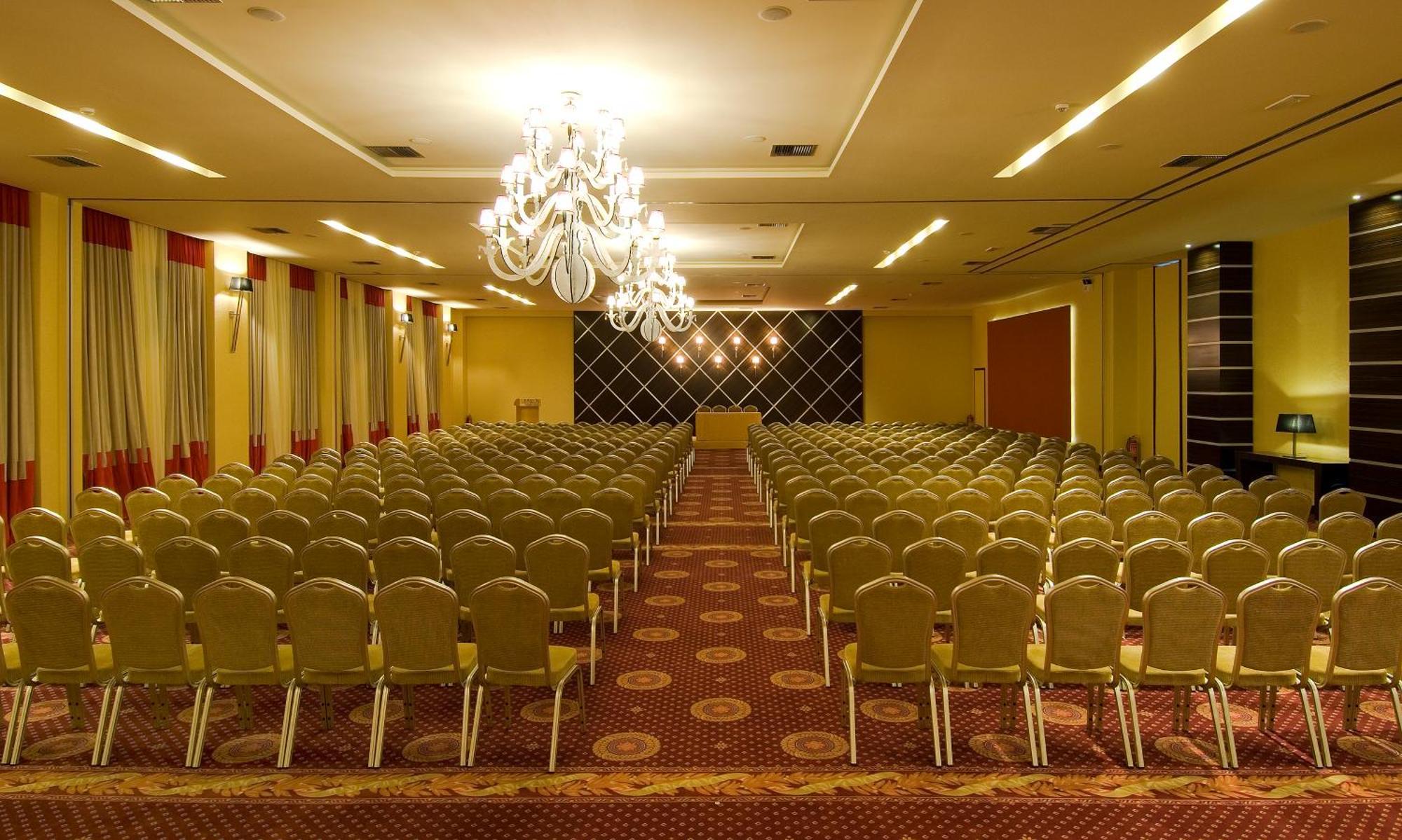 Limneon Resort&Spa Kastoria Exterior foto The ballroom